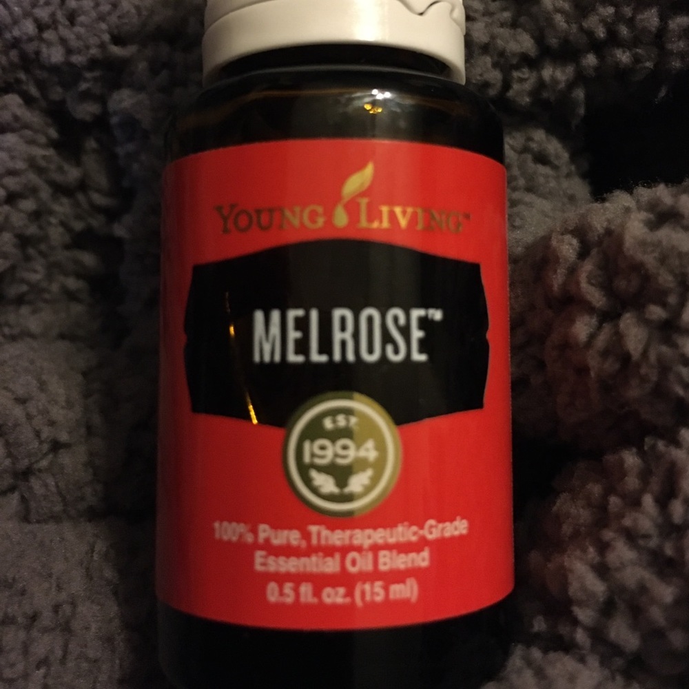 Young Living Melrose pure essential oil 15ml.